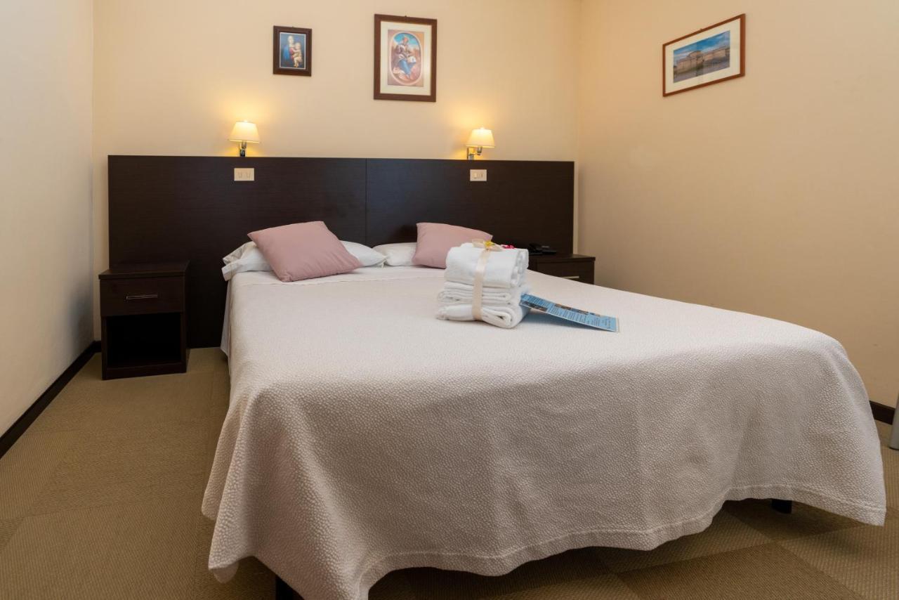 Hotel Ancore Senigallia Exterior photo