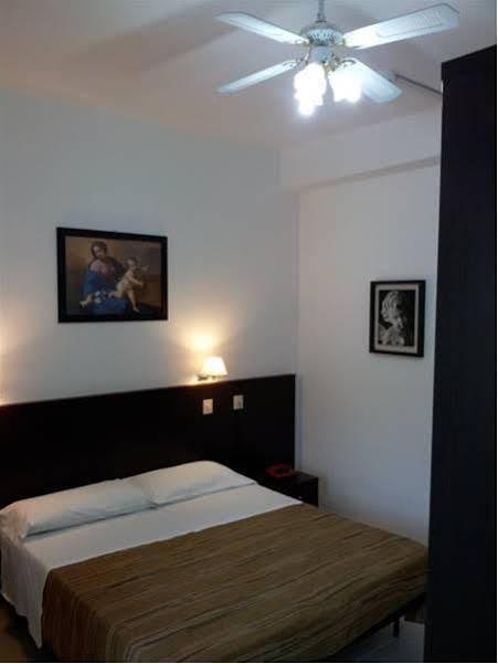 Hotel Ancore Senigallia Exterior photo